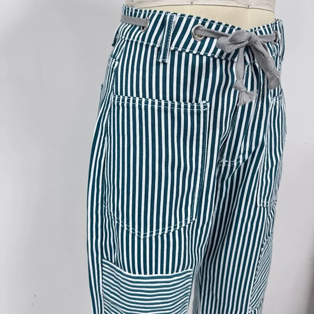 Mid-waist Striped Wide-leg Pants Detail