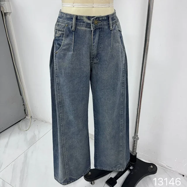 Vintage Wide-Leg Denim Pants for Women Detail