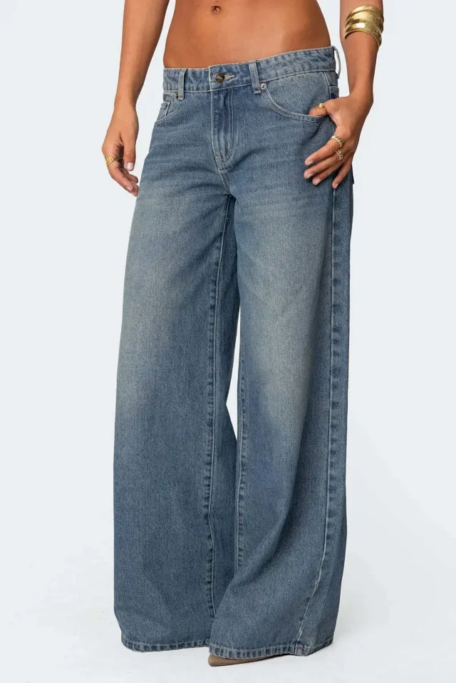 Women's Wide-Leg Printed Denim Pants Detail