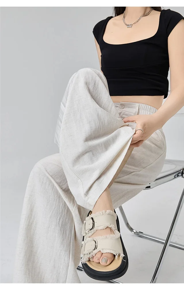 Women's White Linen Wide-Leg Pants Detail