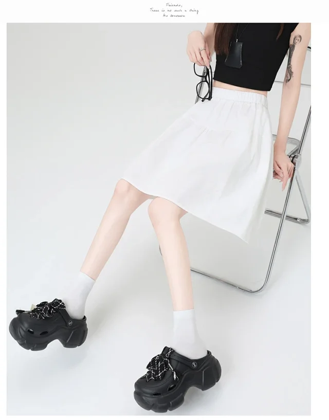 Navy High-Waist A-Line Skirt Detail