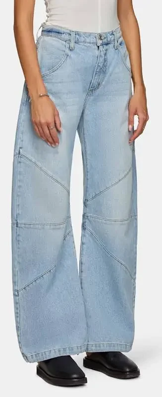Euro - American Fashion Patchwork Pintuck Washed Jeans Detail