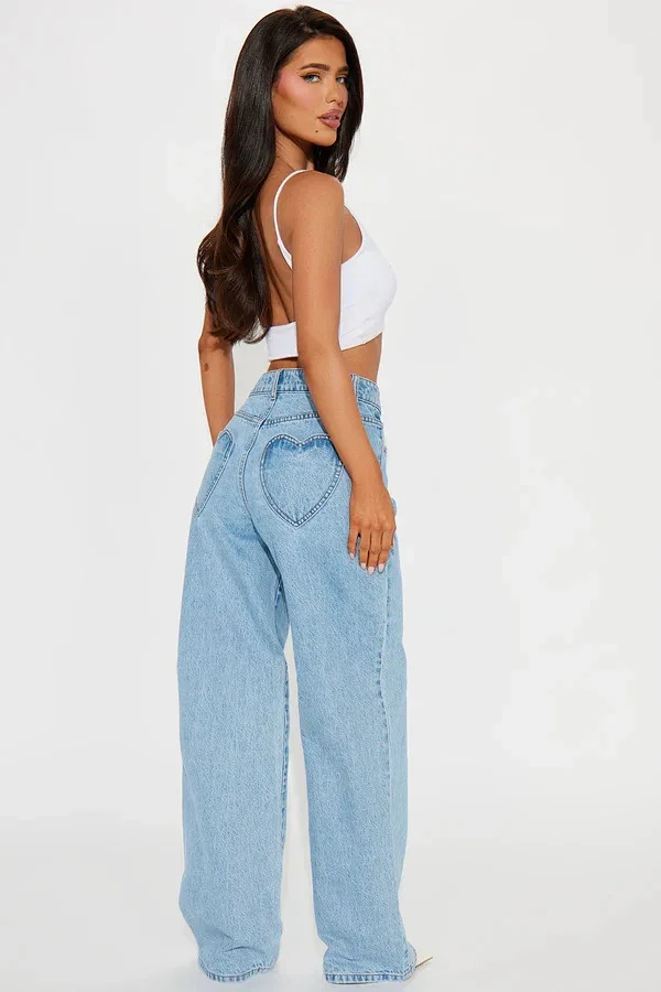 Women's Loose High - Waist Jeans Detail