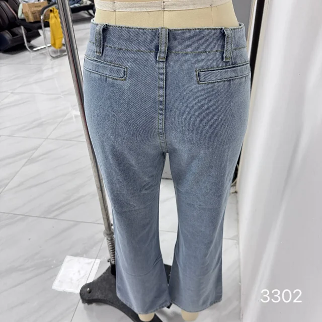 Retro Indigo Striped Wide-Leg High-Waist Jeans Detail