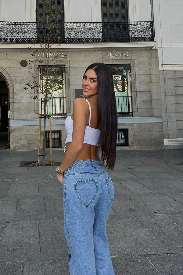 Women's Loose High - Waist Jeans Detail
