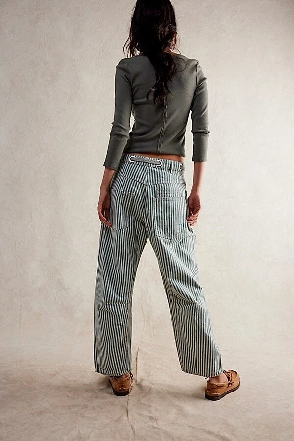 Mid-waist Striped Wide-leg Pants Detail