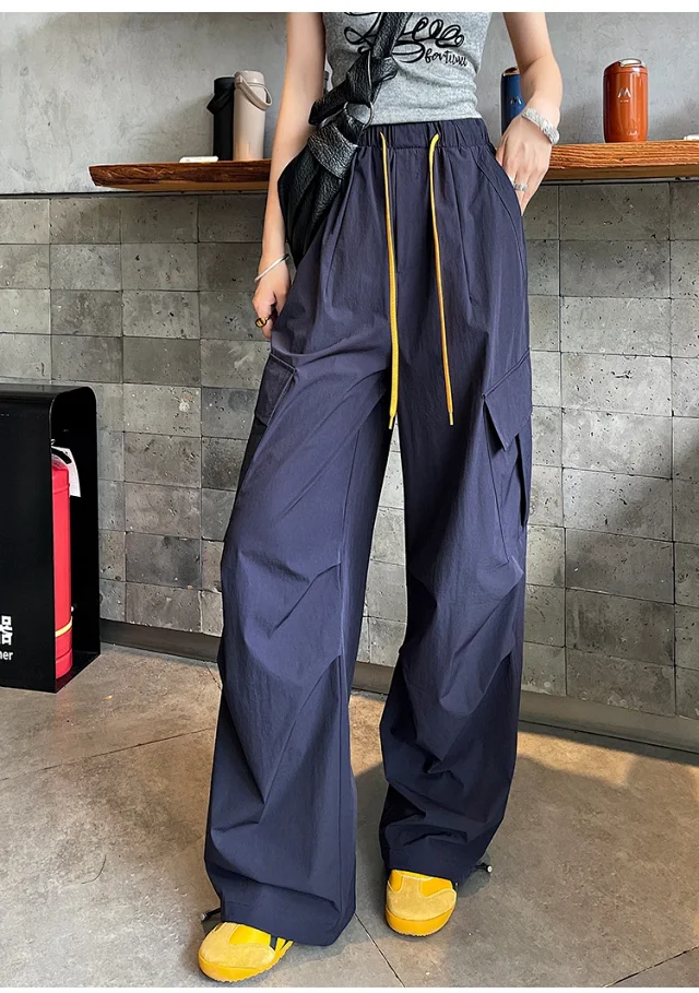 Women's 2025 Summer Quick-Dry Cargo Pants Detail