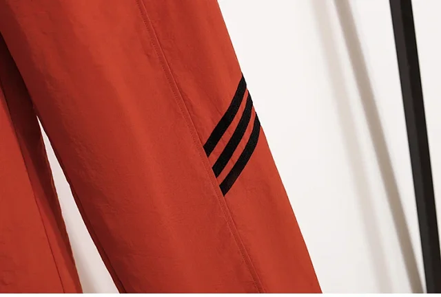 Women's 2025 Summer New High-waist Slimming Cargo Pants Detail
