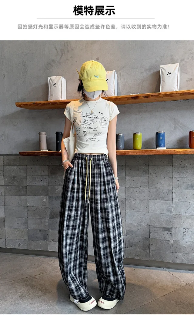 Ladies' Summer Retro Plaid Loose Pants Detail