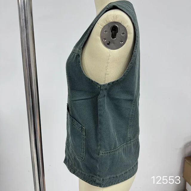 AliExpress Sleeveless Denim Vest for Women Detail