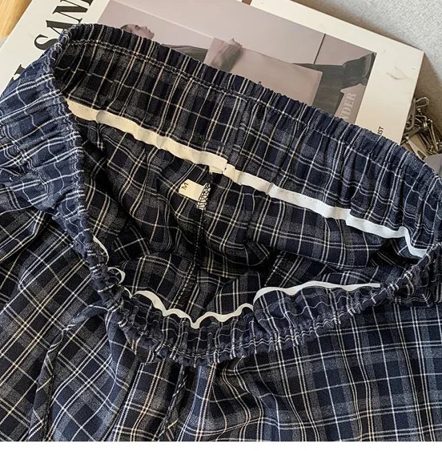 Vintage Waist Tie Plaid Wide-Leg Pants Detail