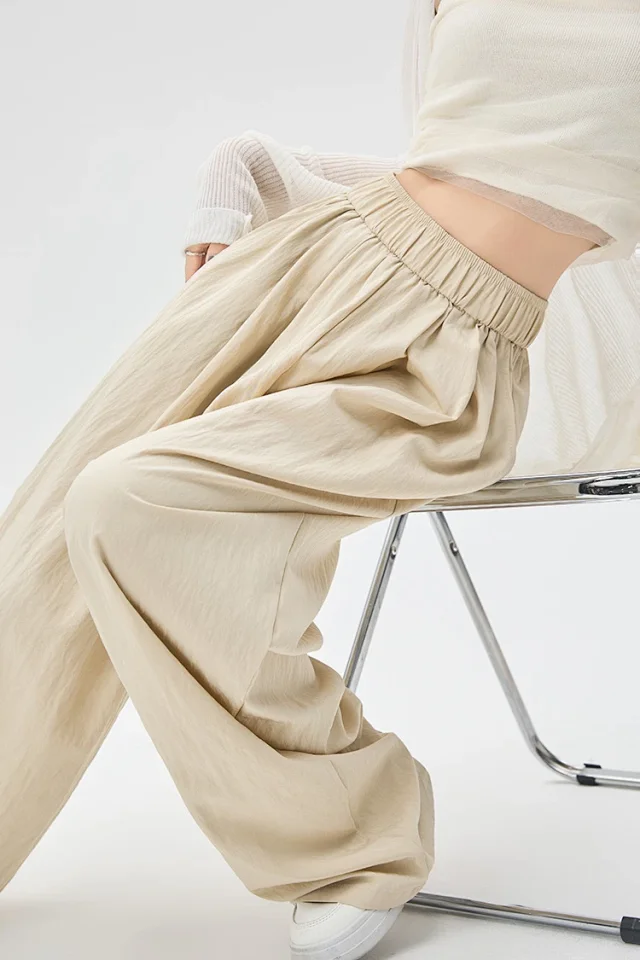 2025 Summer Textured Washed Cotton Wide-Leg Pants Detail