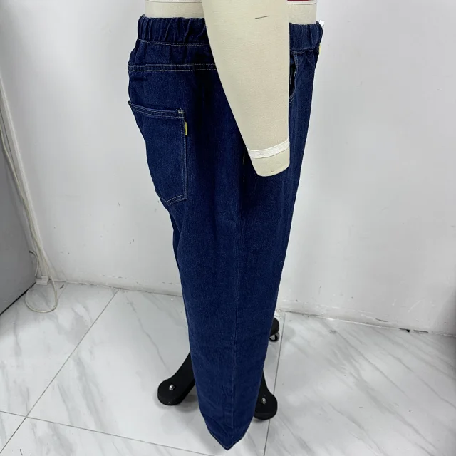 Autumn Men's Wide-Leg Jeans Detail
