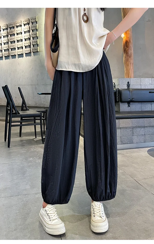 Ice Silk Quick-Dry Women's Capris Detail