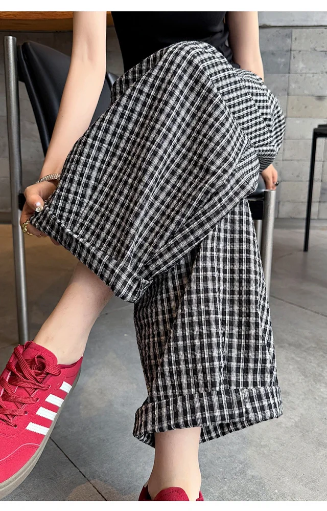 Premium Bubble Checkered Pants for Women Detail