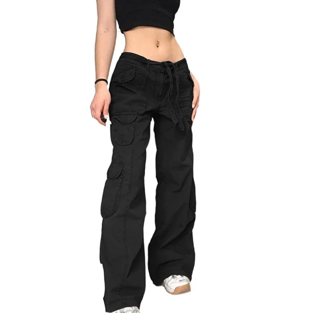 Trendy Women's Gray Wide-Leg Cargo Pants Detail