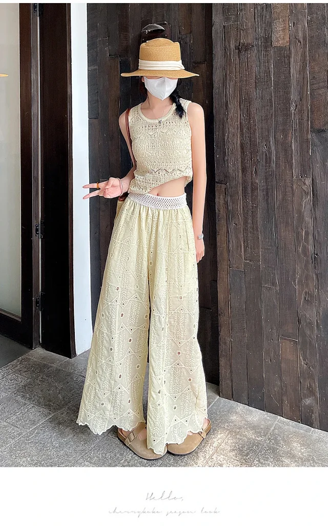 Women's Summer Thin High - End Lace Cropped Pants Detail