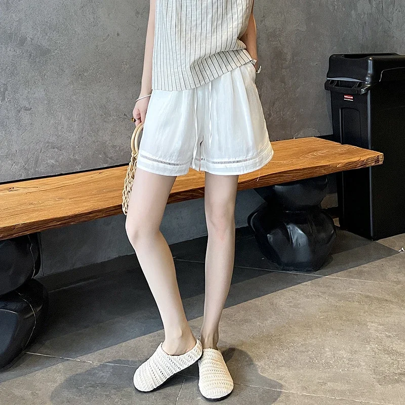 Relaxed Retro Lace Shorts for Women