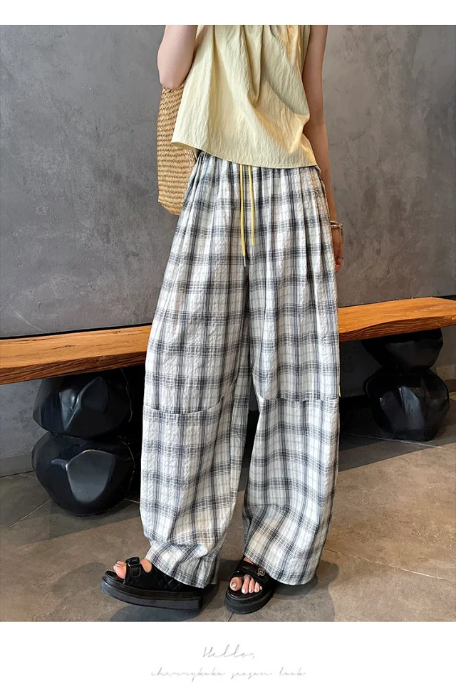 Ladies' Summer Retro Plaid Loose Pants Detail