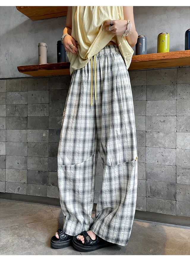 Ladies' Summer Retro Plaid Loose Pants Detail