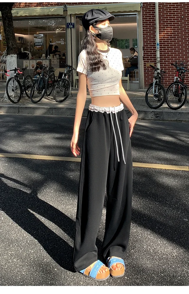 Banana Deconstructed Wide Legs Lace Pants Detail