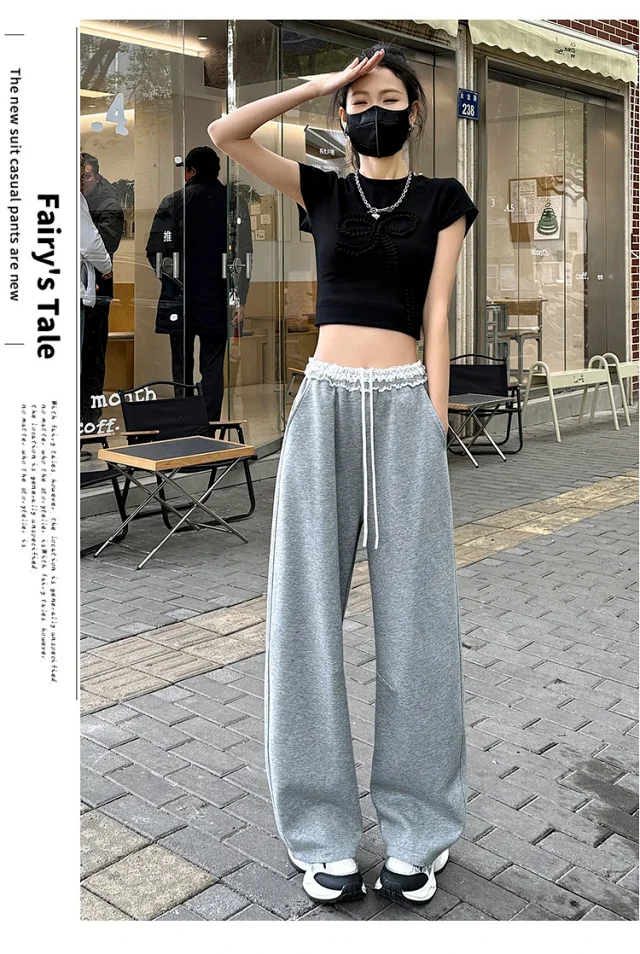 Banana Deconstructed Wide Legs Lace Pants Detail