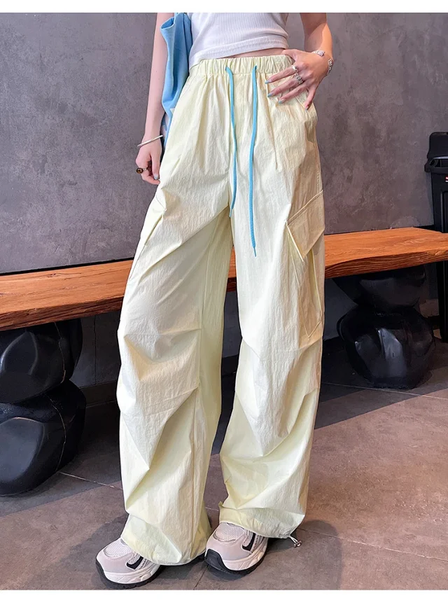 Women's 2025 Summer Quick-Dry Cargo Pants Detail