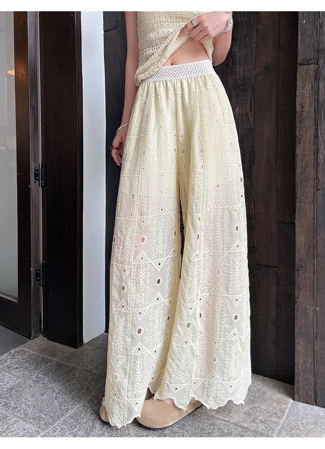 Women's Summer Thin High - End Lace Cropped Pants Detail