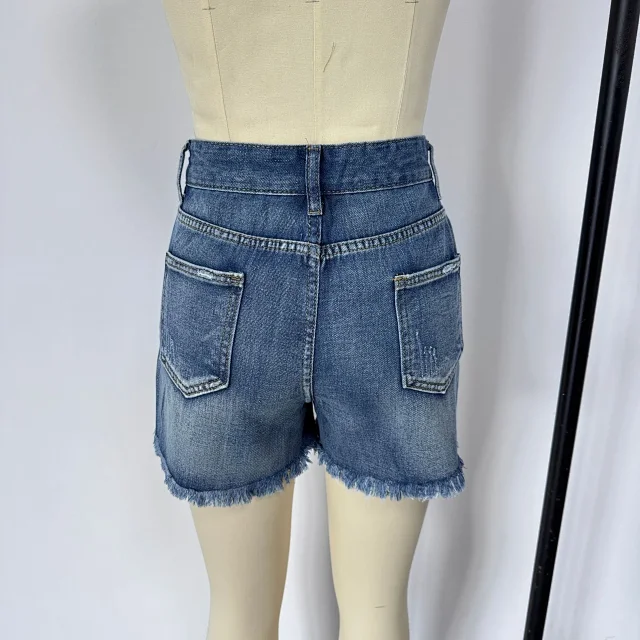 2025 Summer New Tassel Ripped Denim Shorts Detail