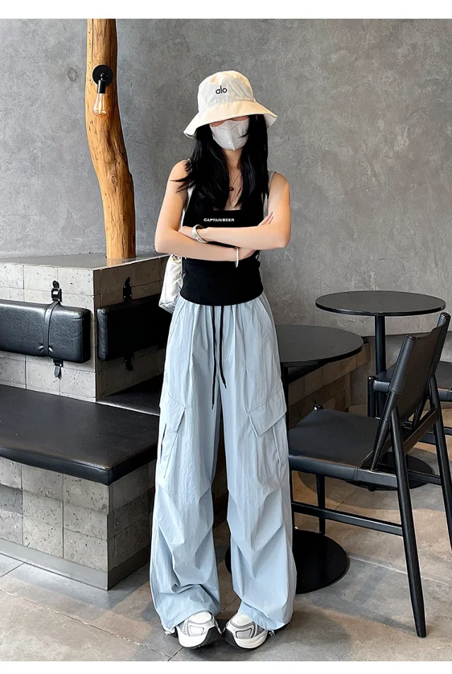 Women's 2025 Summer Quick-Dry Cargo Pants Detail