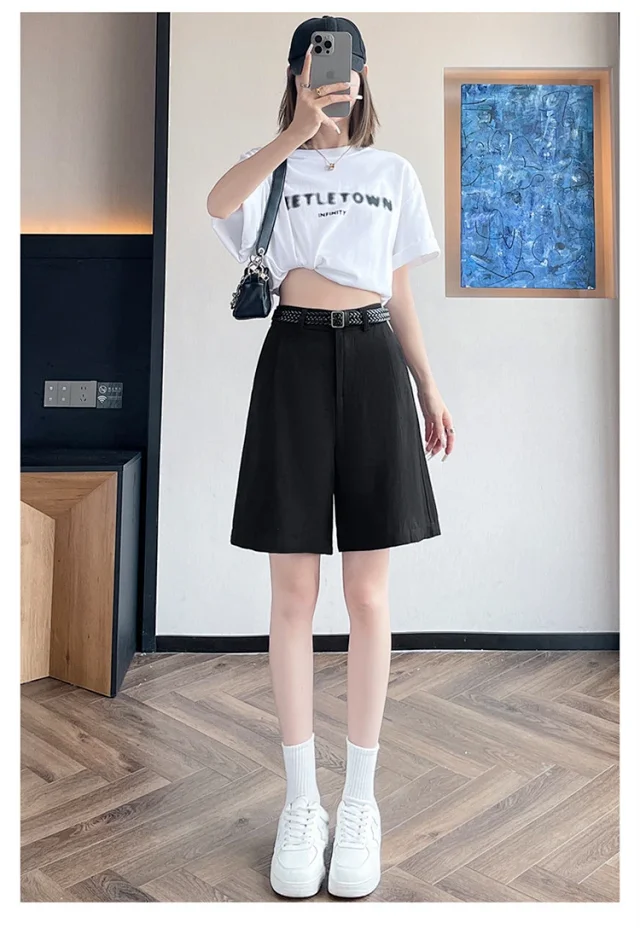 Japanese Retro Linen Suit Shorts for Women Detail
