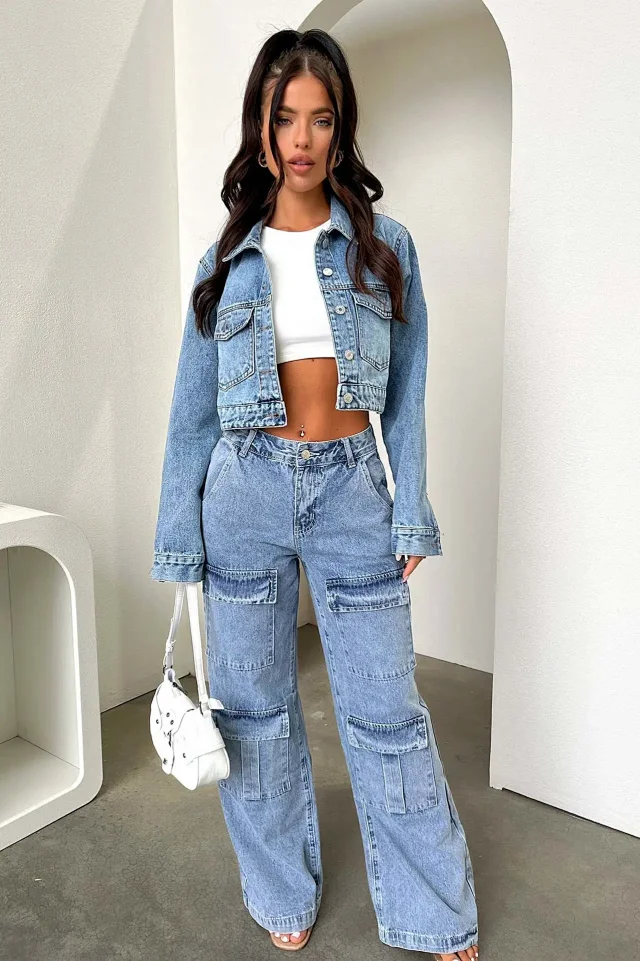 Retro Wide-Leg Denim Jeans Detail