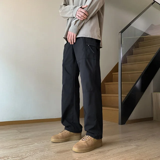 Waterproof Outdoor Parachute Pants Detail