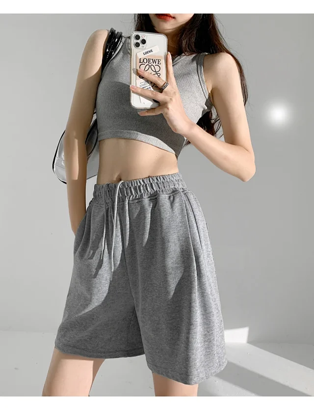 American Retro Wide-leg Casual Shorts Detail