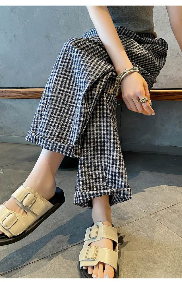 Premium Bubble Checkered Pants for Women Detail