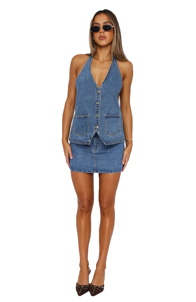 Fashionable Denim Vest for Women Detail