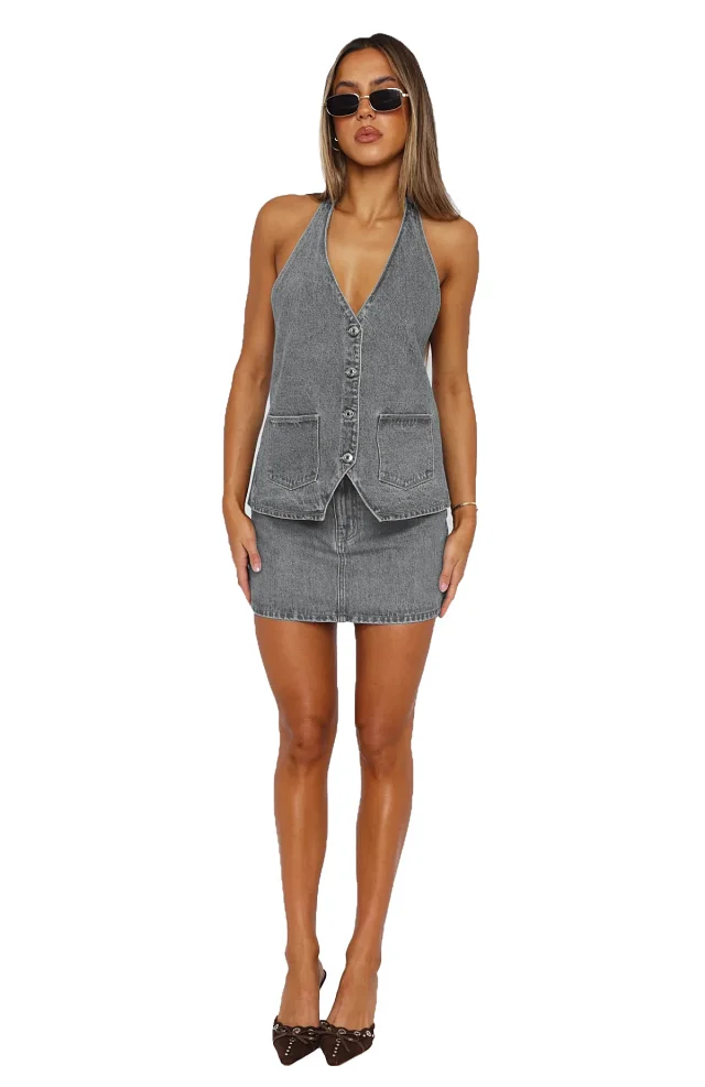 Fashionable Denim Vest for Women Detail