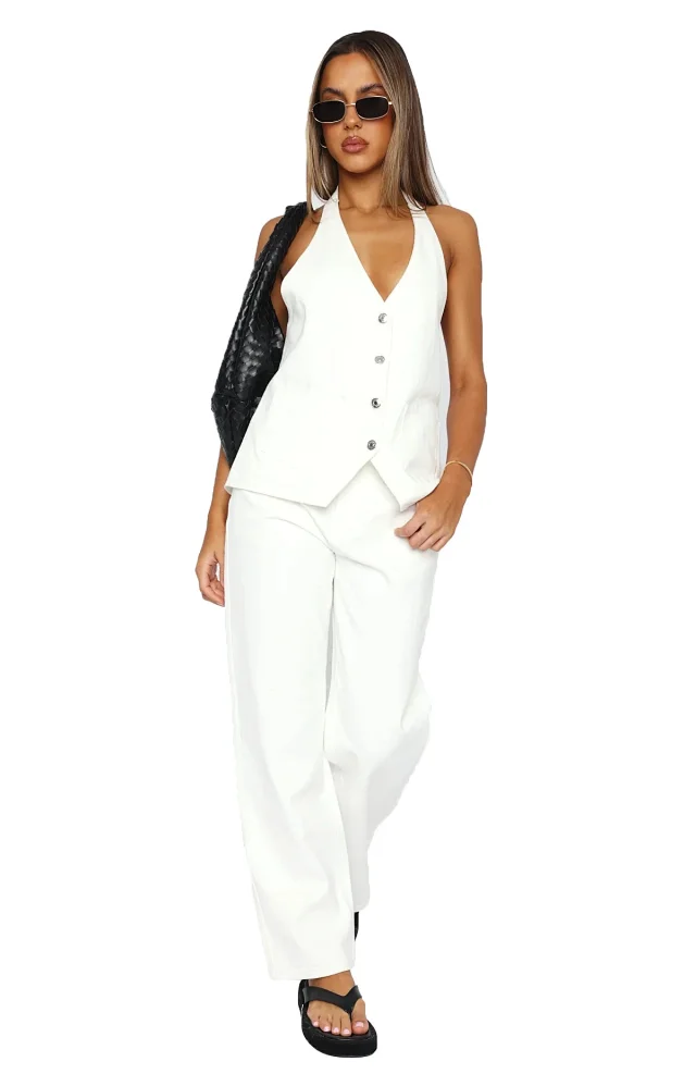 Fashionable Denim Vest for Women Detail