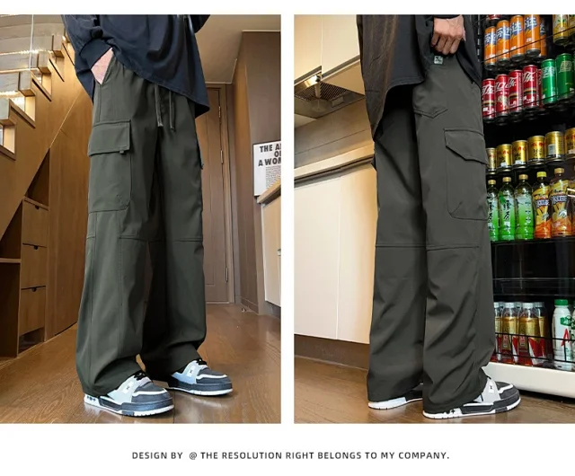 Men's Streetwear Cargo Pants Detail