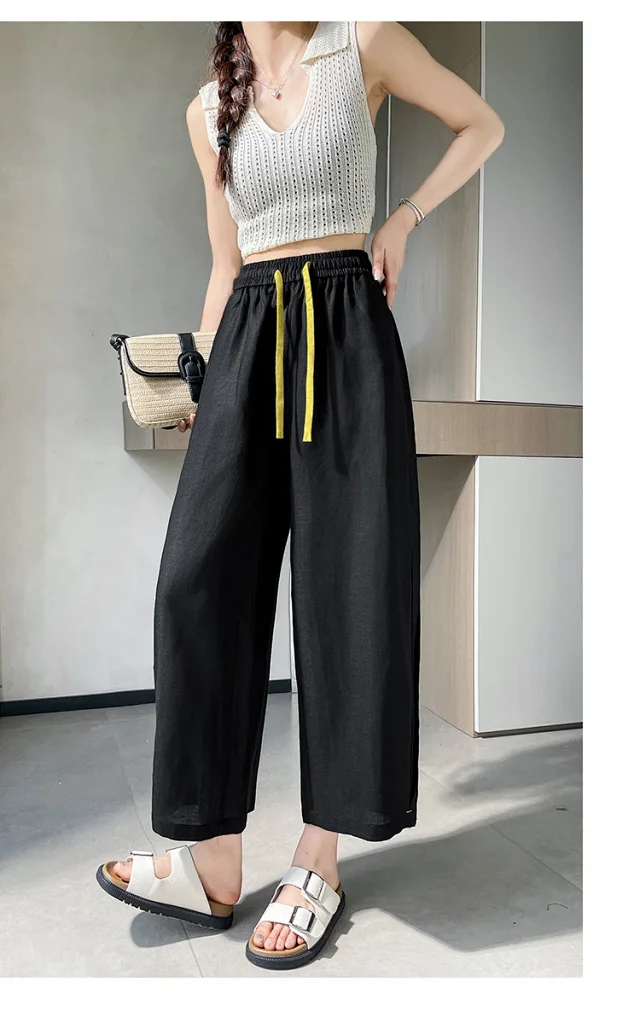 Women's Wide - leg Pants Detail