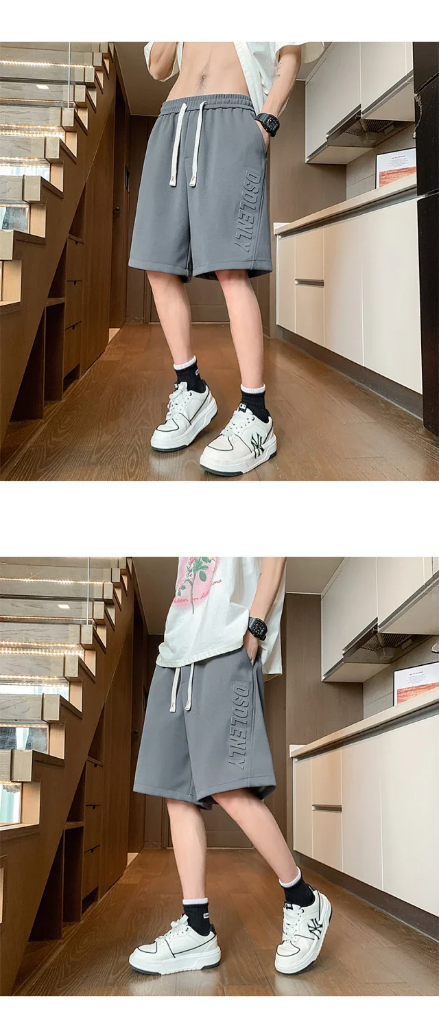 Men's Summer Pineapple Grid Athletic Shorts Detail