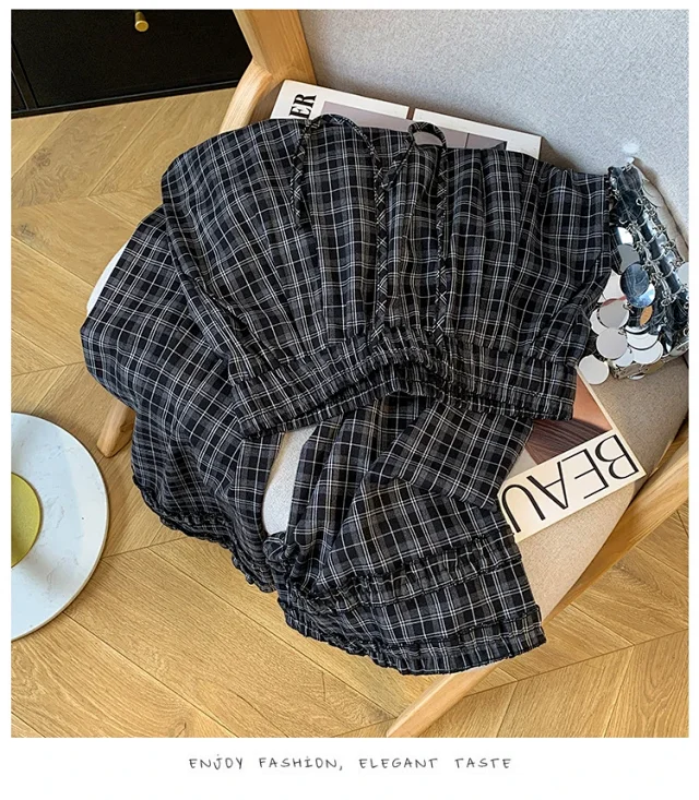 Vintage Waist Tie Plaid Wide-Leg Pants Detail