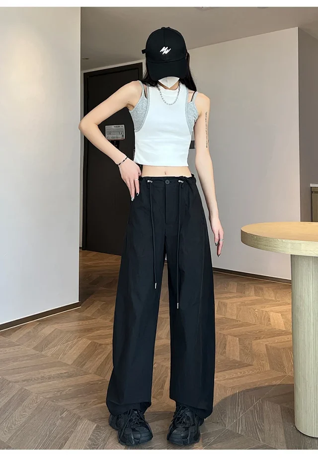 Women's 2025 SS Fast-Dry Parachute Pants Detail