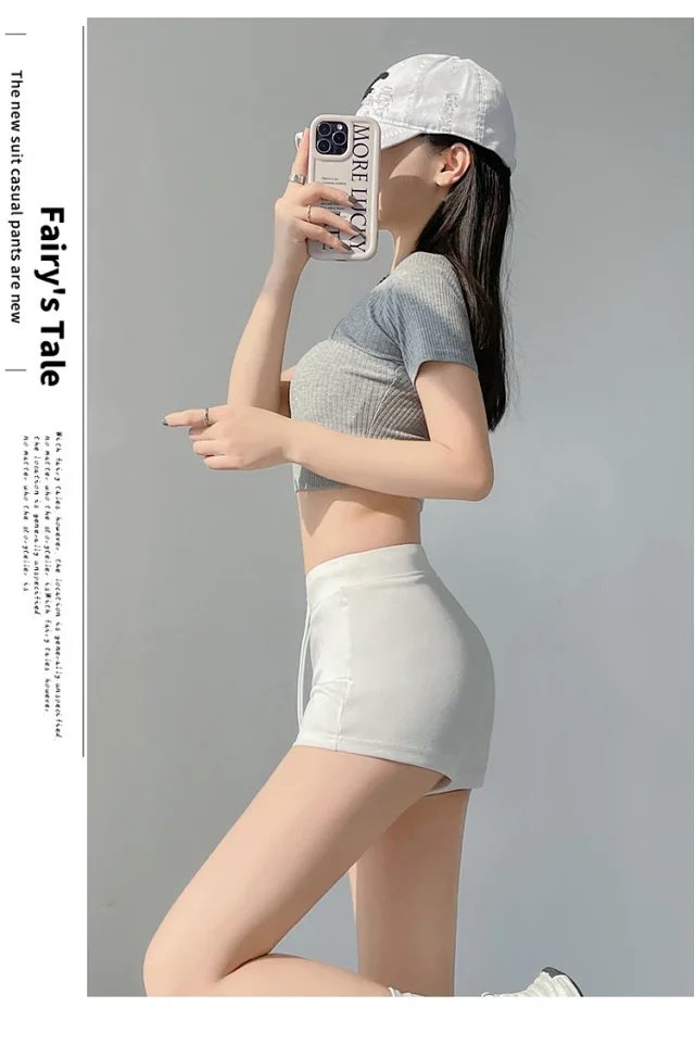 High - Elastic Cycling Shorts Detail