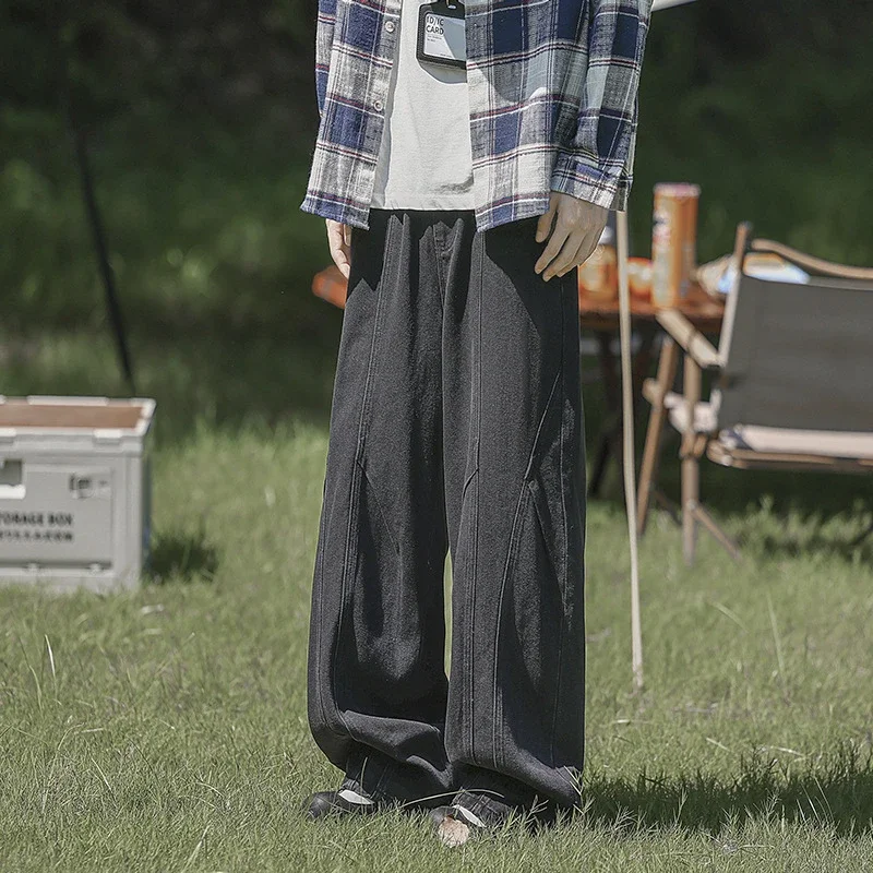 Deconstructed Striped Vintage Straight Jeans