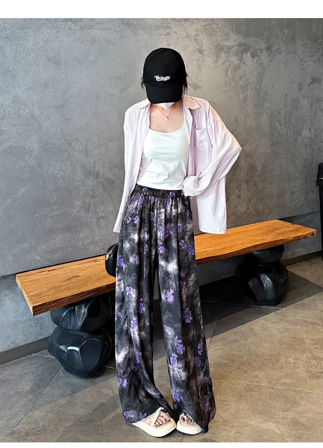 Women's Silk Wide-Leg Pants Detail