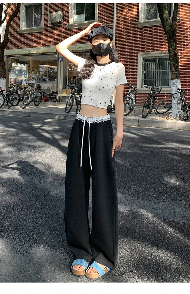 Banana Deconstructed Wide Legs Lace Pants Detail