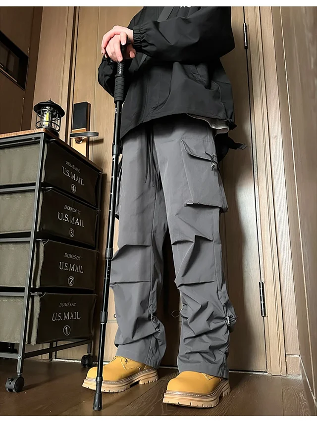 Men's Spring Hiphop Vintage Straight Cargo Pants Detail