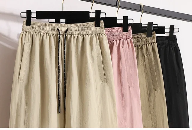Women's 2025 Summer New High-waist Slimming Cargo Pants Detail