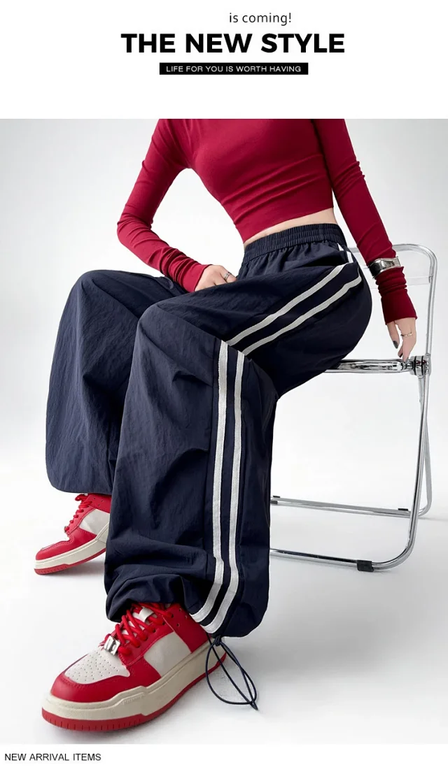 2025 Summer American Striped Cargo Pants for Women Detail